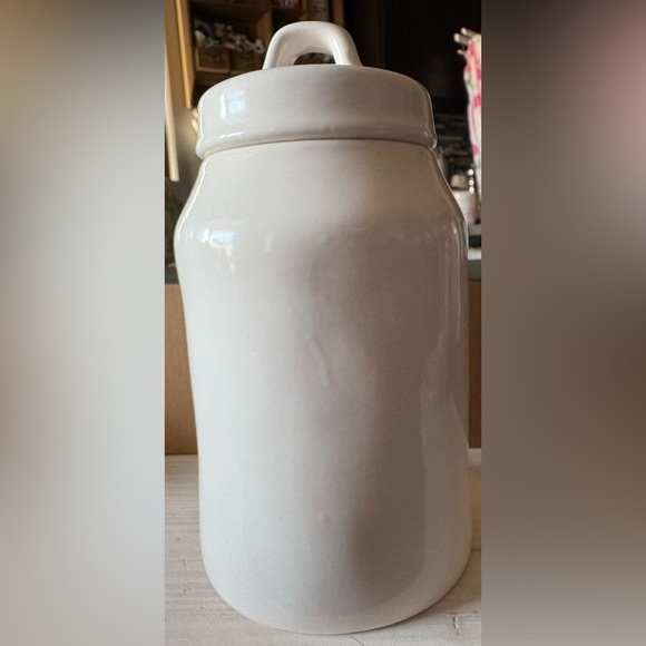 White Ceramic 'Best Friend' Treat Jar - Picture 2 of 2